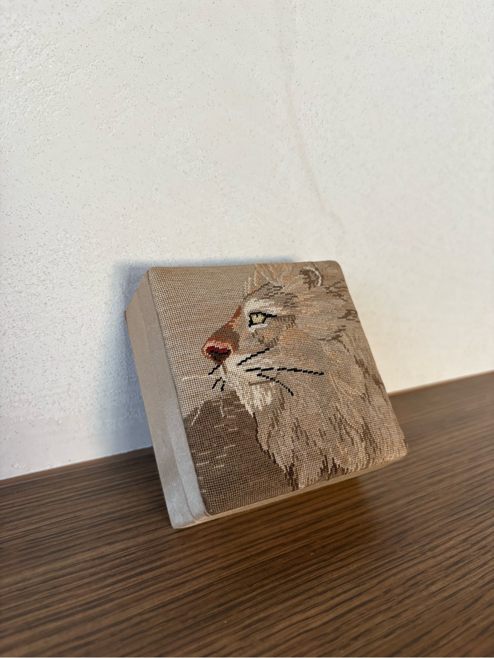 Vintage Embroidered Trinket Jewelry Box - Lion Safari - Silk Lined Storage Box